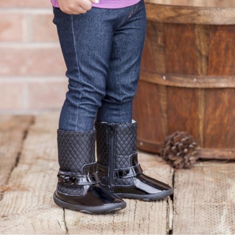 PEDIPED GRIP N GO NAOMI QUILTED BLACK PATENT LEATHER BOOTS SIZE ER 20 USA SIZE 5